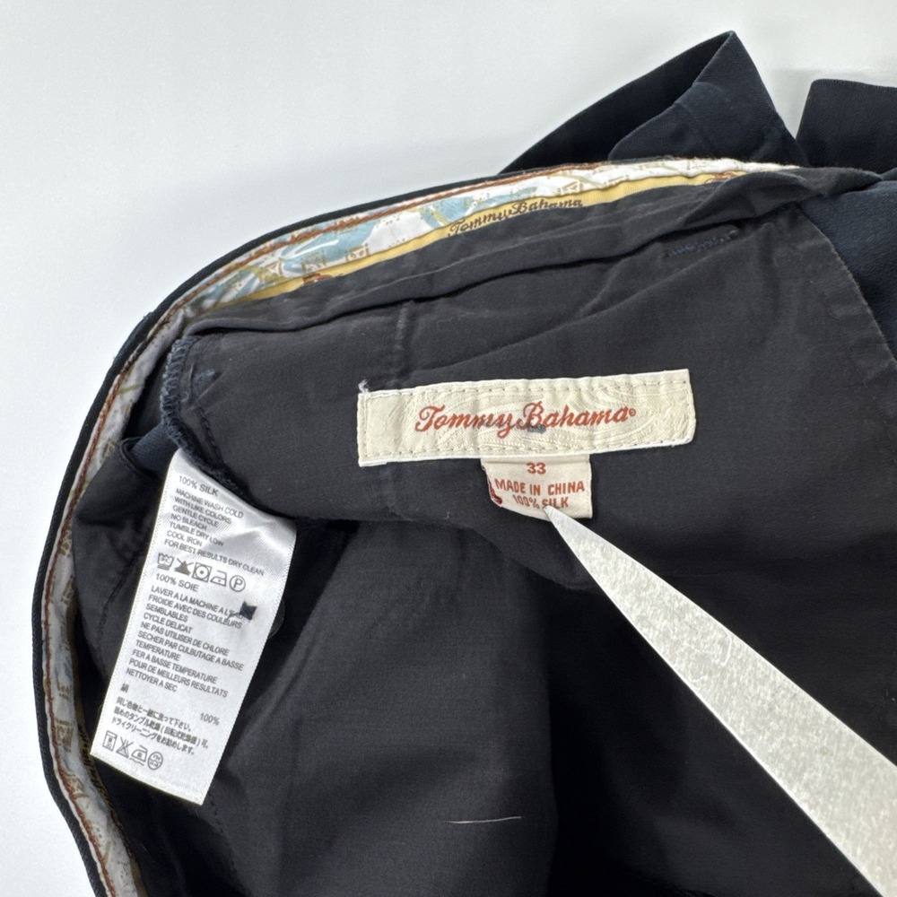 Tommy Bahama Men's Size 33 Black 100% Silk Shorts Beach Golf Outdoor Summer - Picture 4 of 8